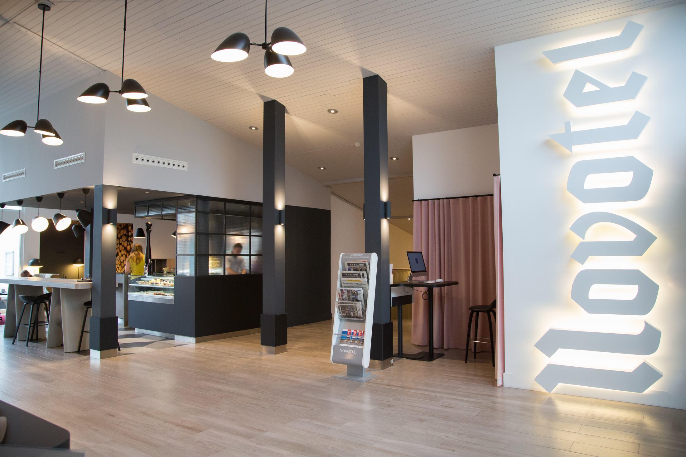 Novotel Lille Aeroport Экстерьер фото