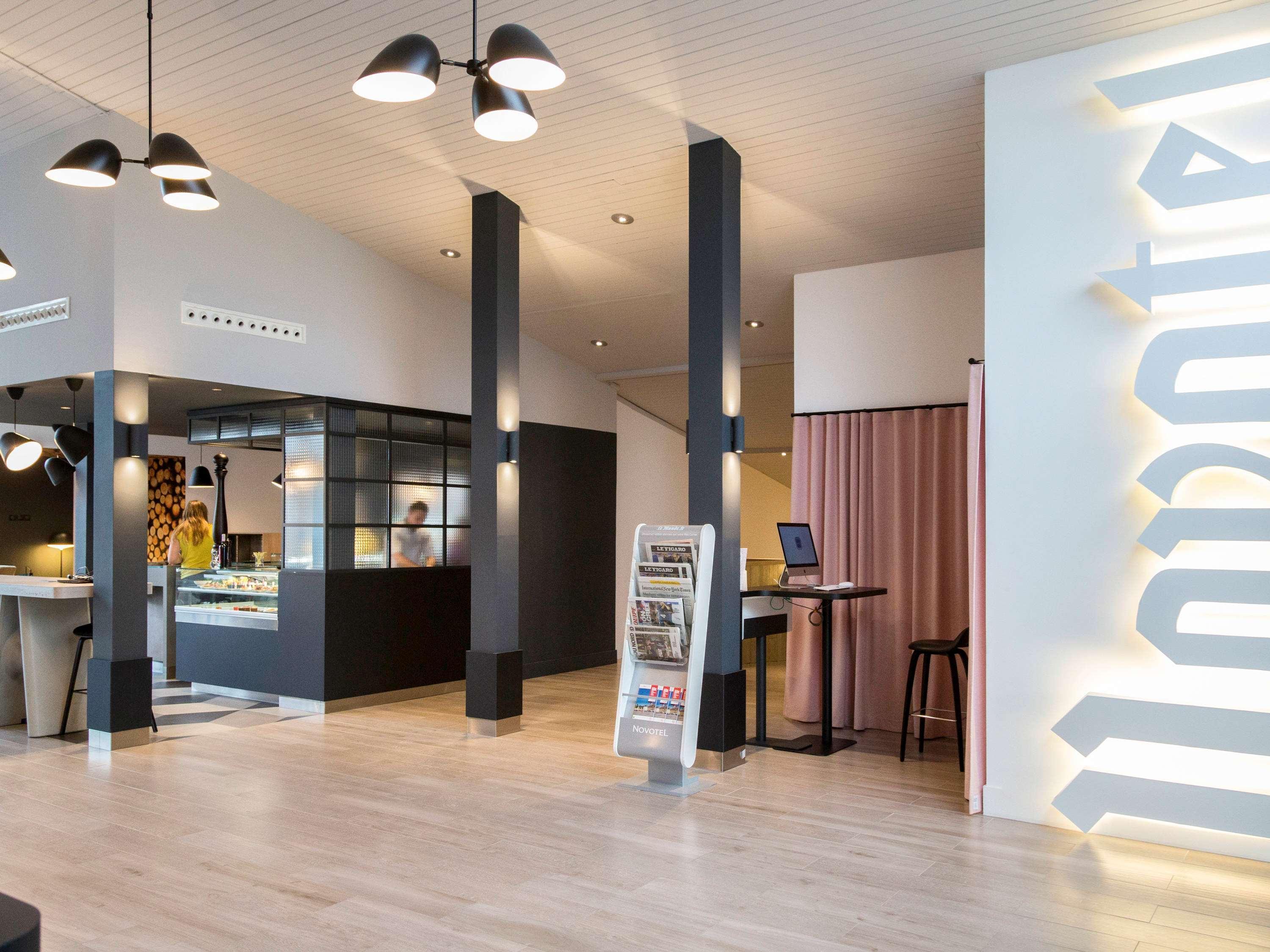 Novotel Lille Aeroport Экстерьер фото