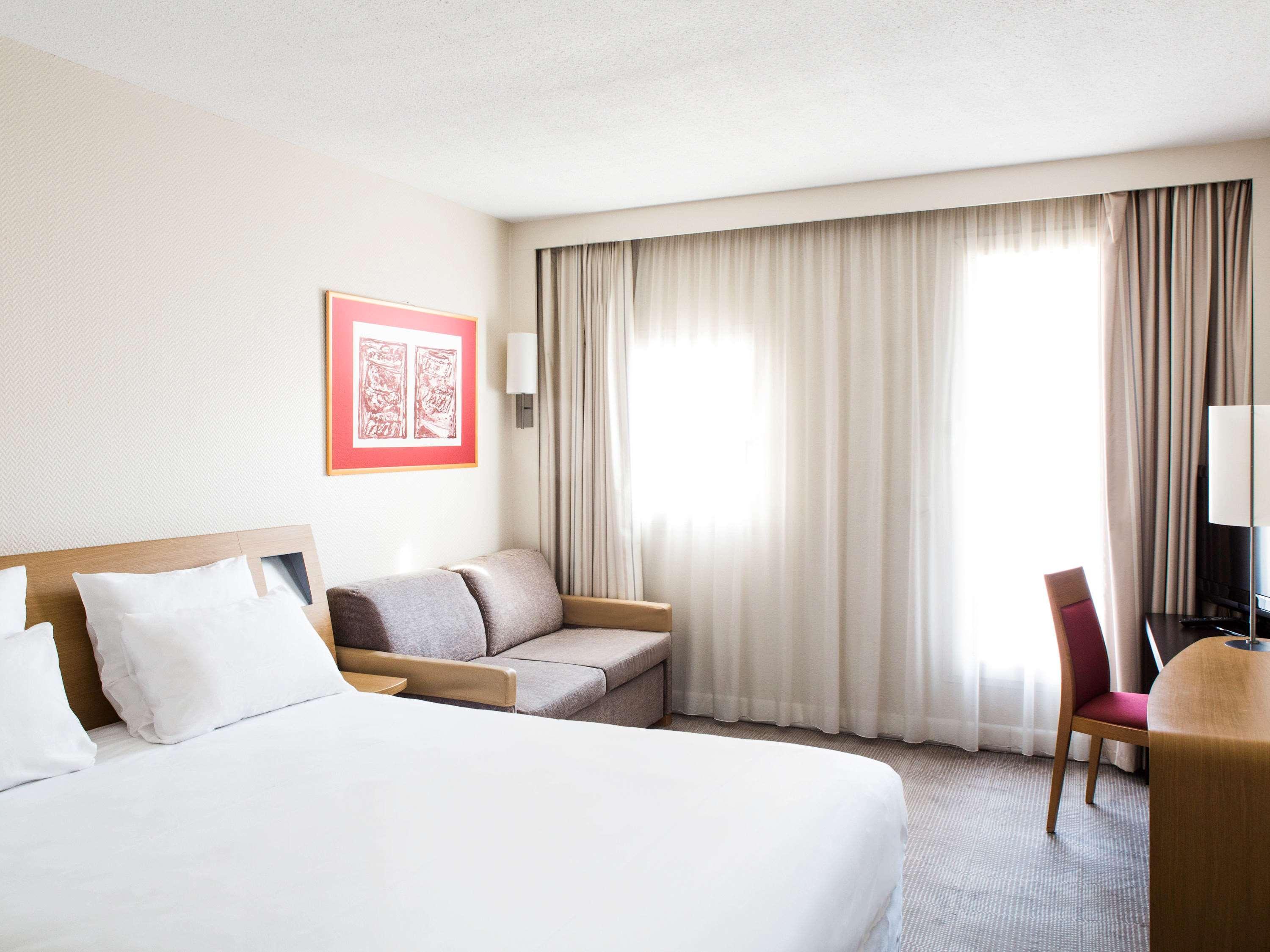 Novotel Lille Aeroport Экстерьер фото